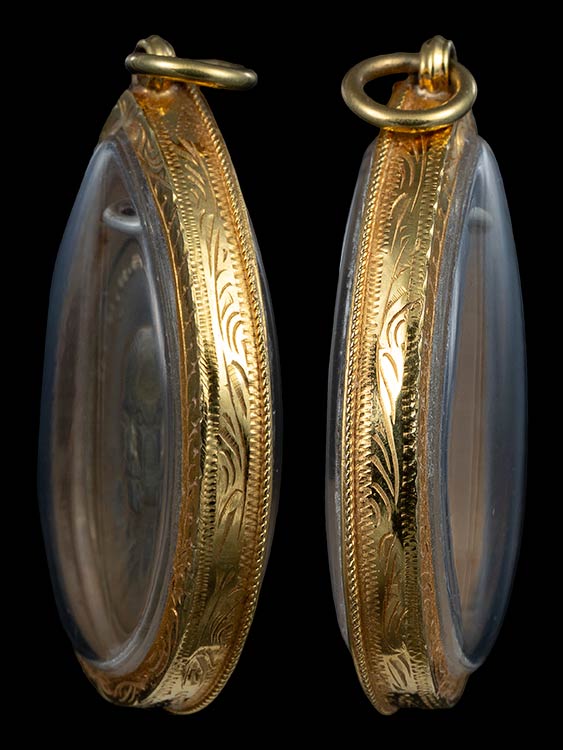 เหรียญพระครูทองศุขวัดโตนดหลวงเนื้ออัลปาก้าปี2498(ออกวัดมฤคทายวัน)สภาพสวยเลียมทอง-1